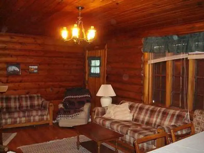 MOOSE MANOR