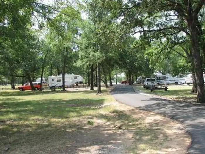 Campsite loop - Flat Rock