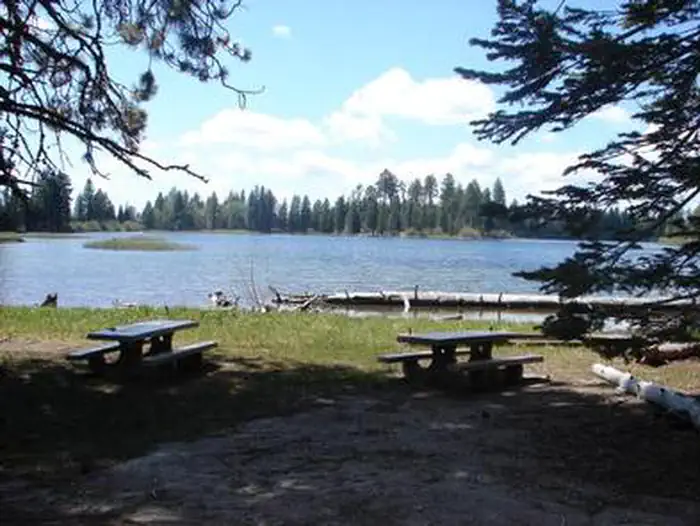 MANZANITA LAKE