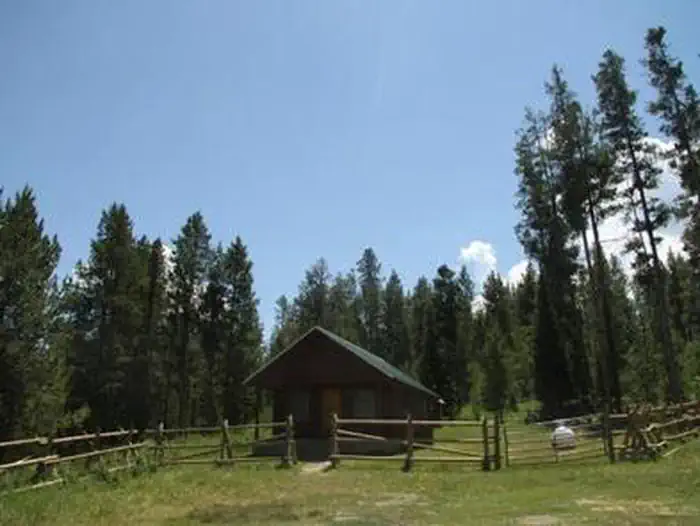 CARIBOU MOUNTAIN GUARD STATION