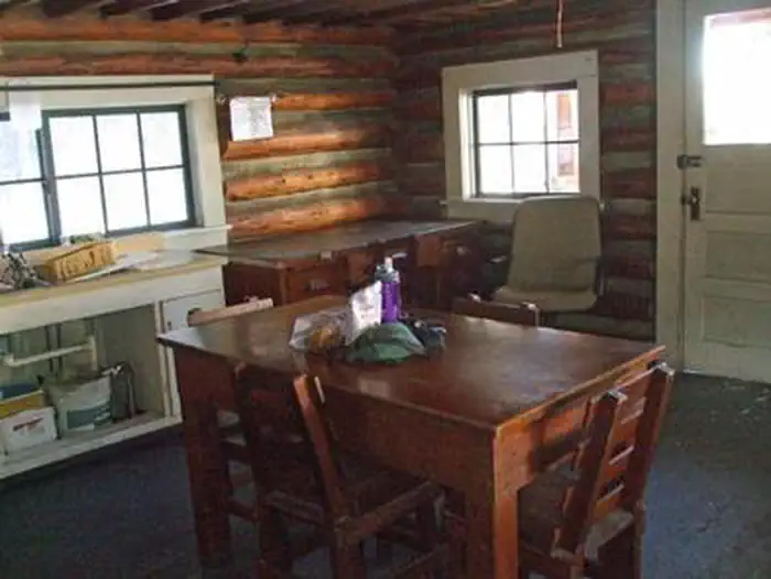 BEAR CREEK CABIN1