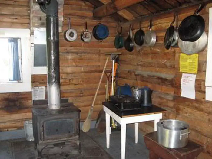 HOGAN CABIN