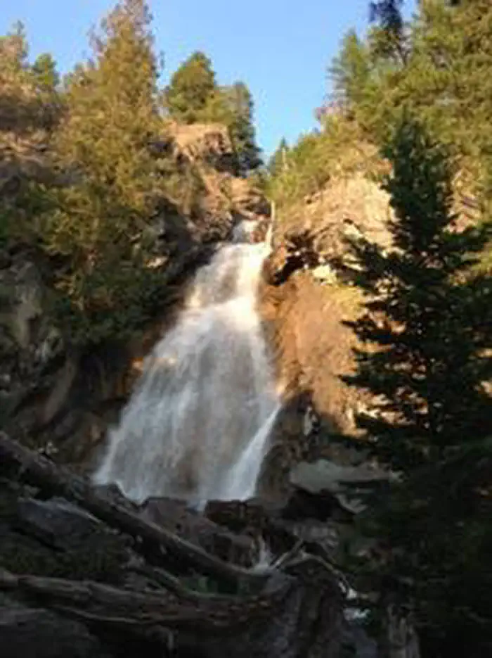 HOLLAND LAKE CAMPGROUND Waterfall