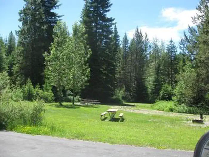 SWAN LAKE CAMPGROUND Campsite