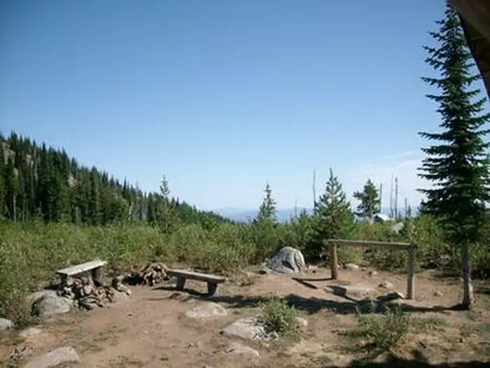 SNOW PEAK CABIN