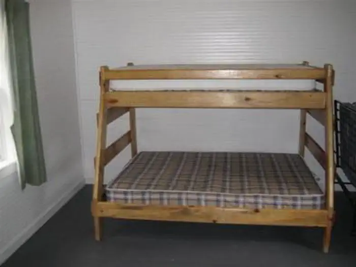 APACHE MAID CABIN