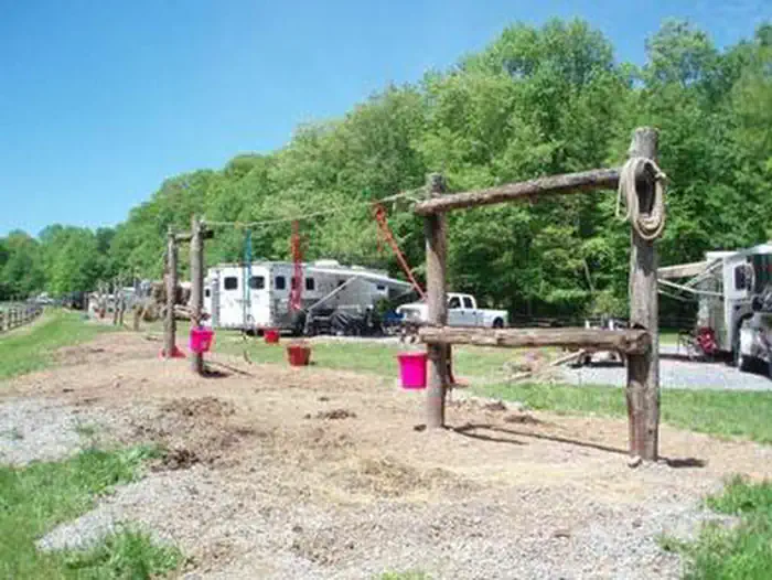 FOX CREEK HORSE CAMP