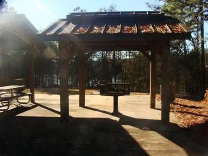 LITTLE HALL SHELTER (GA)